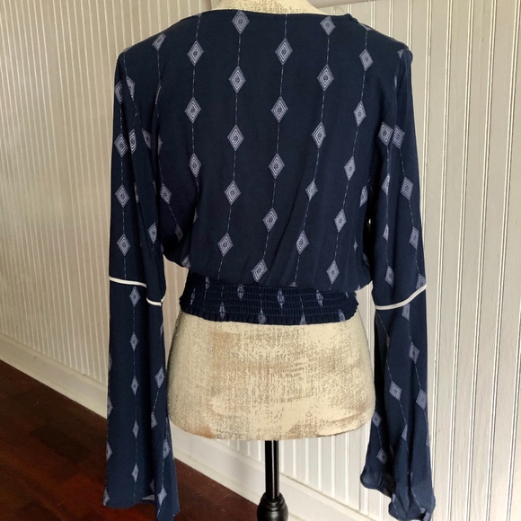 Le Lis Printed Bohemian Style Top - Picture 4 of 4